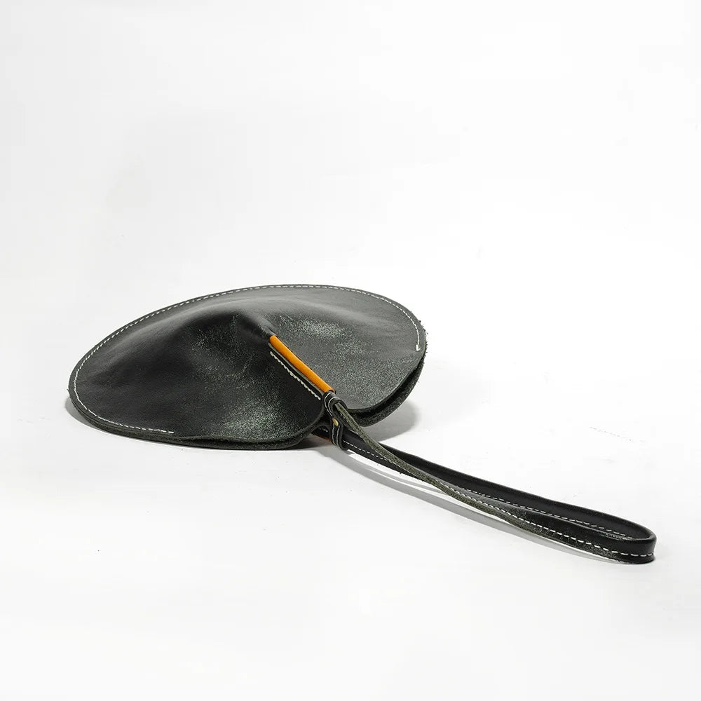 New Retro handmade women's bag shell bag personality small round bag fashion mobile phone hand in hand bag