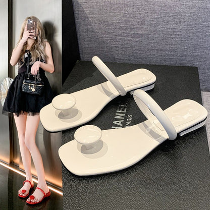 Slippers with square toe and sloping heel, fashionable and casual patent leather beach shoes for women