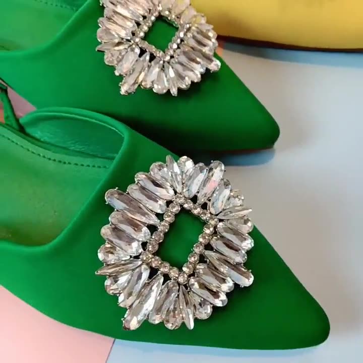 Large Size Sandals And Slippers Two Wear Sunflower Diamond Buckle Toe Flat Sandals Ladies Shoes