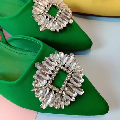 Large Size Sandals And Slippers Two Wear Sunflower Diamond Buckle Toe Flat Sandals Ladies Shoes