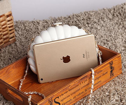 Pearl Shell Bag Women Fashion Gold Clutch Chain Shoulder Bag Shell Round Party Shopping Bag